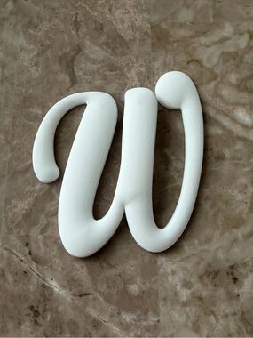 Letter W Charm for Beach Bag Hole Bag Accessories for Summer Beach Handbag DIY M
